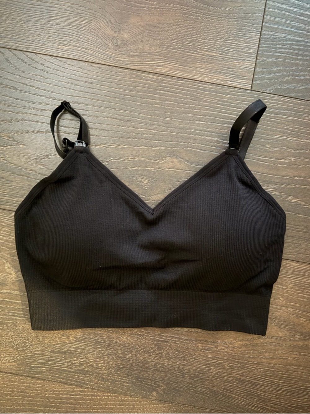 Motherhood Maternity Black Seamless Ribbed Nursing Bra - M